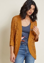 When dressing for a study sesh, your top three priorities are style, comfort, and ease, and this open knit cardigan can be checked off as all three! Finessed with a rich berry hue and designed with 3/4-length dolman sleeves, this sweet sweater is a fantas by K2461