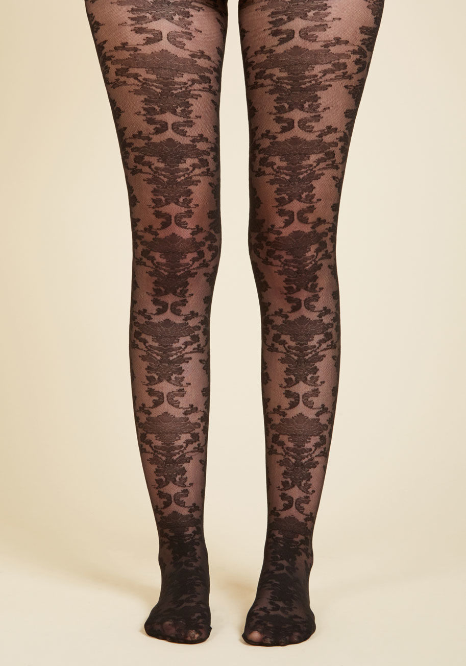  - A busy gal like you rarely has seconds to spare on lengthy ensemble decisions, which is why these black tights are your glam go-to! A semi-sheer style with a luxe damask pattern, this pretty hosiery layers you