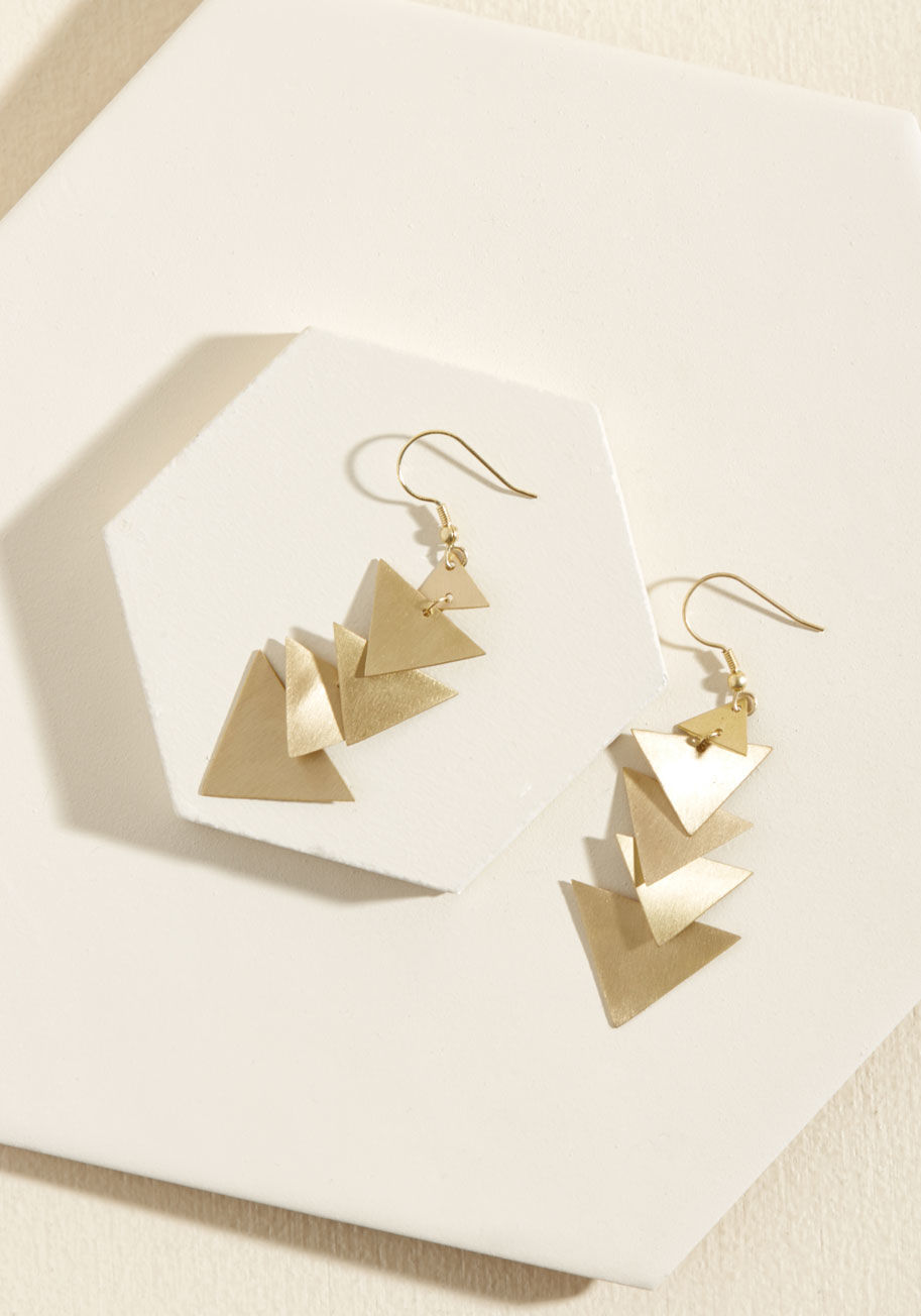  - Experiment with coordinating these gold earrings from Mata Traders with a few of your go-to outfits for an effortless refresh! Feminist-minded Mata Traders fights poverty through the employment and empowerment for the craftswomen