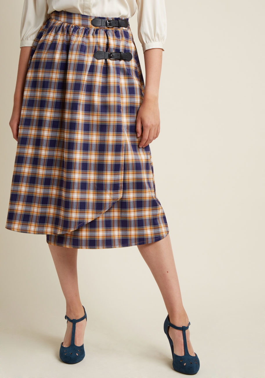  - Time the debut of this wrap skirt right and you'll win the heart of everyone