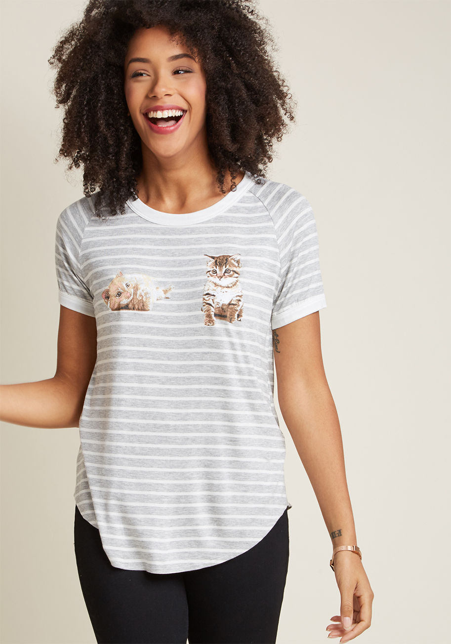 2688R848 - There's no better time than the present to make this striped T-shirt the newest addition to your wardrobe! Atop a palette of heather grey and white hues rests two charming kitties, making for a ModCloth-exclusive look so wondrous, it can only be described