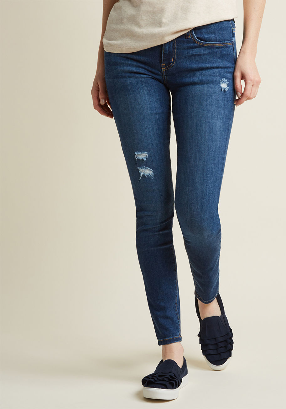 8366 - Every closet needs a trusty pair of skinny jeans - let this distressed pair be yours! Equipped with the classic five-pocket set-up, casual distressing here, there, and everywhere, and the perfect amount of stretch, these essential bottoms truly are the to