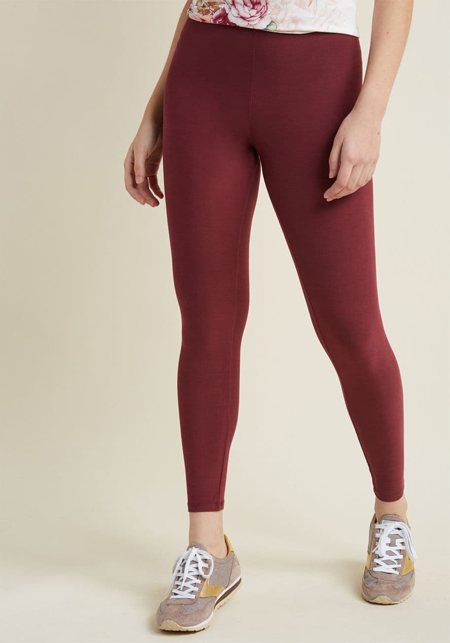 B4JN202 - Oh, the ensembles you'll dream up with these burgundy leggings as their stylish base! Soft, classic, and versatile, these brushed-knit bottoms offer a fun framework for any outfit you feel like flaunting.