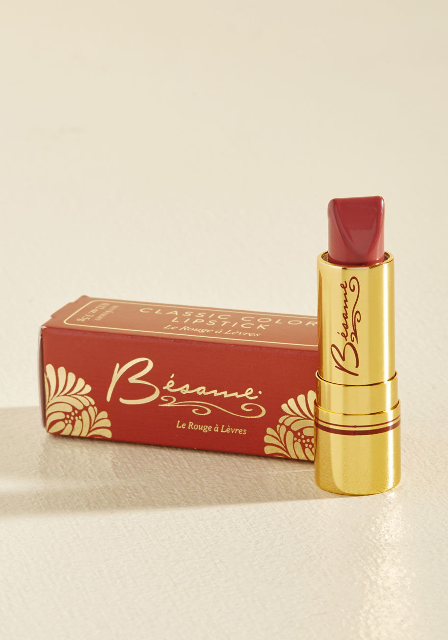 C212 - One way to ensure the smashing success of your '20s-ish ensemble is to authentically decorate your visage with this vintage-inspired lipstick by Besame Cosmetics! This maquillage arrives