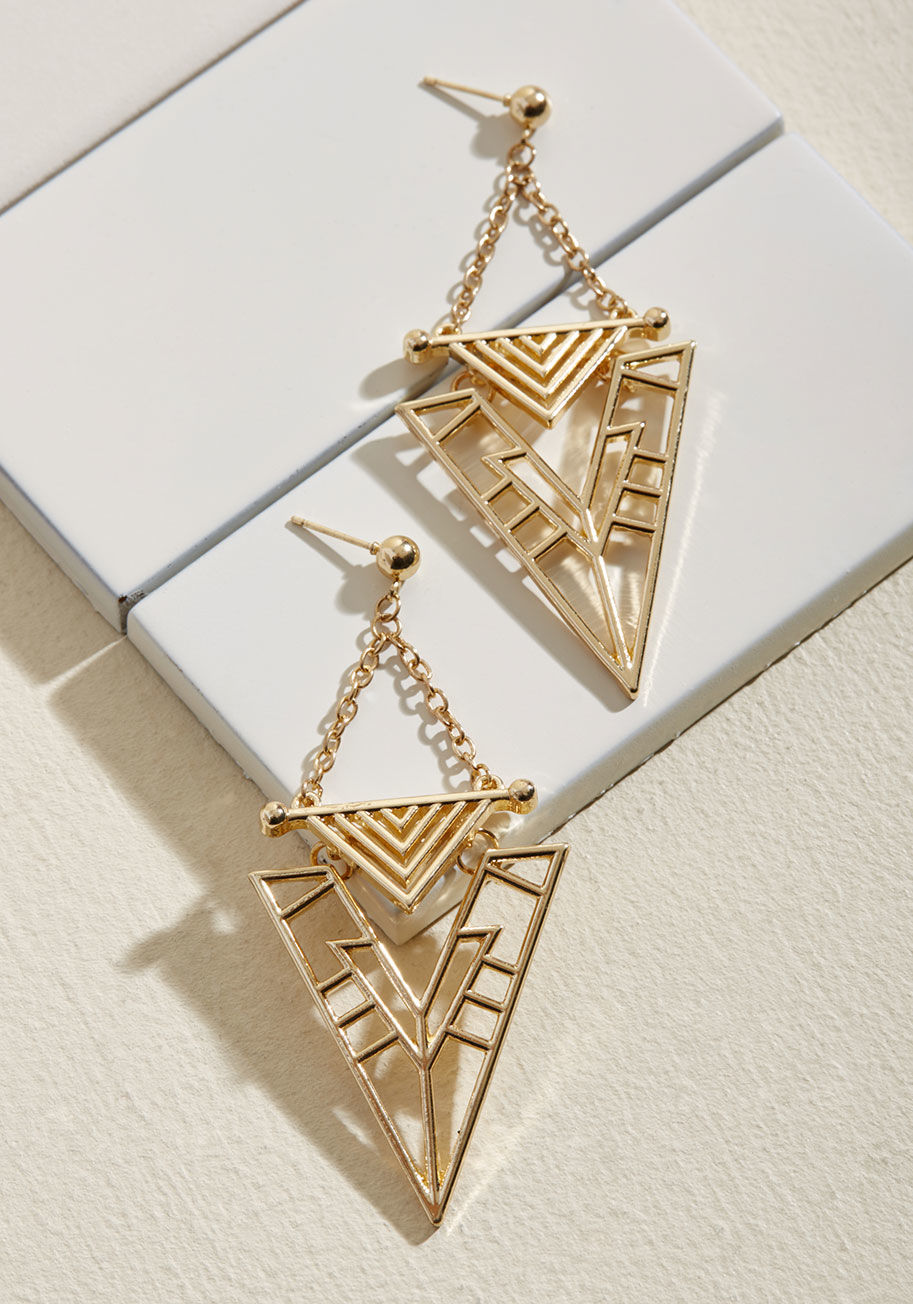 EA66641 - When it comes to adding the finishing touches to your favorite ensembles, where better to turn than these Art Deco-inspired earrings? Gilded