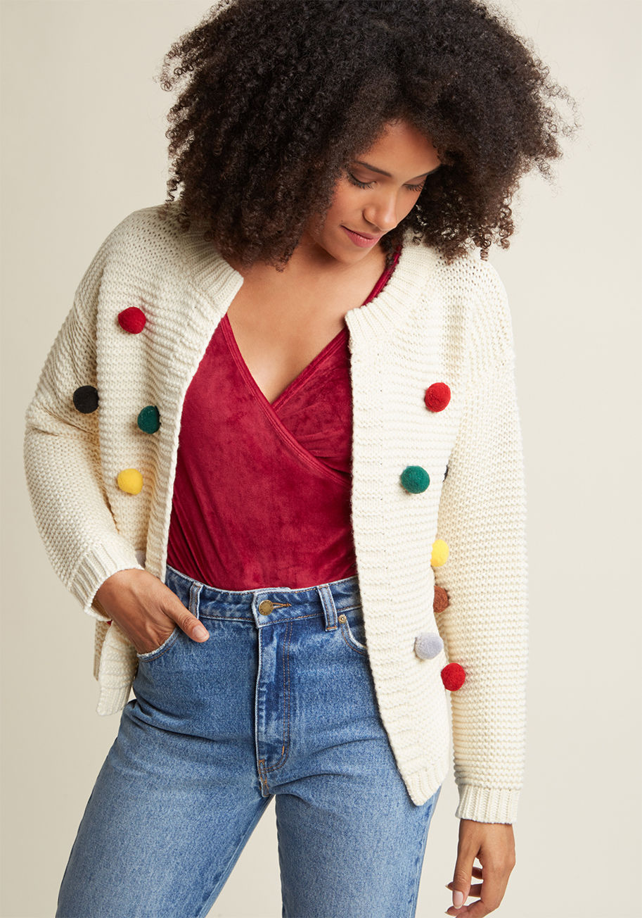 FA17MAC06 - Every moment you spend gazing at this ivory cardigan is one that would be better spent gettin' down