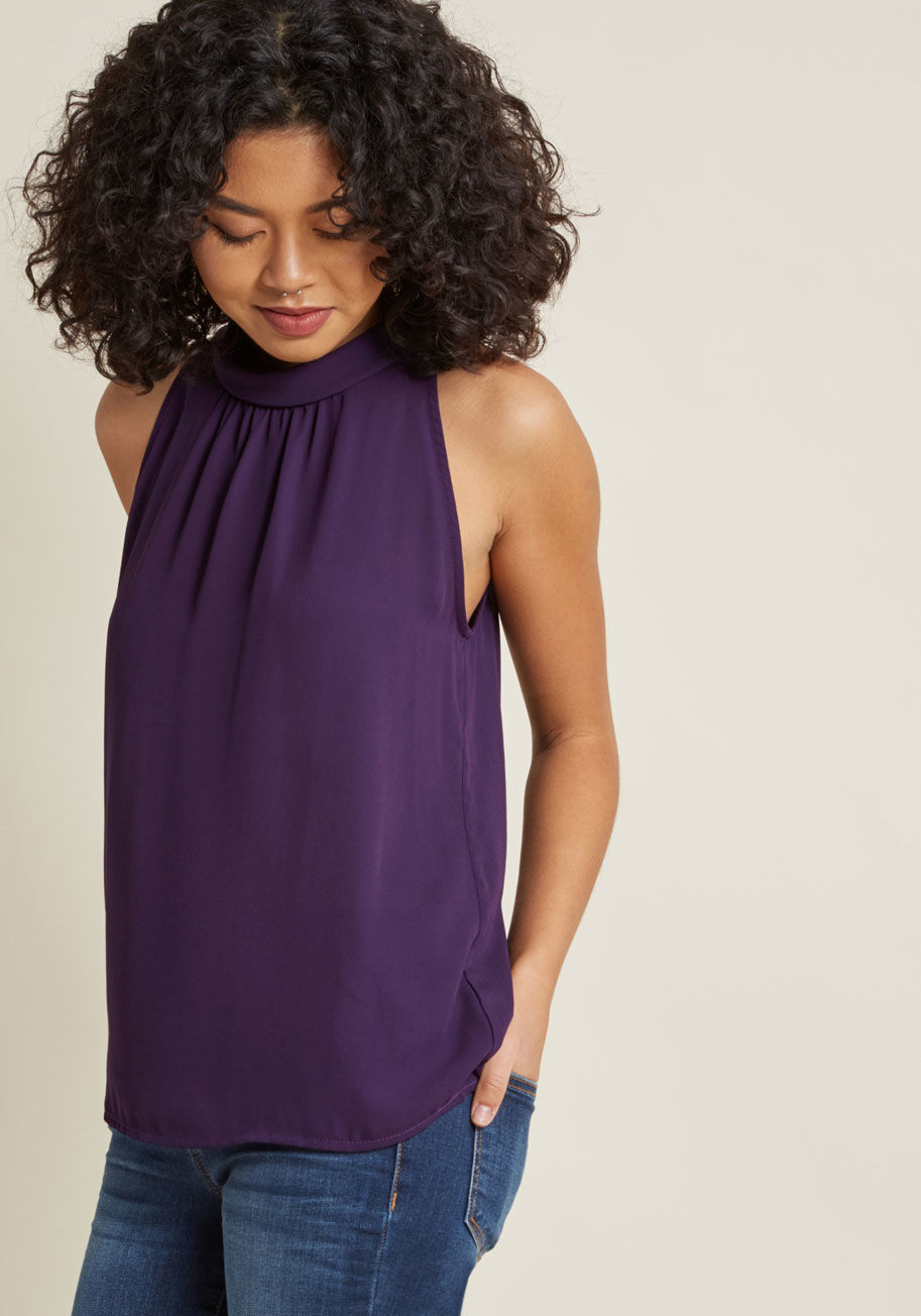 FT88400P - Every gal needs a classic, reliable style at the ready. Let this purple blouse be yours! A surefire staple for the office and outings alike with its sophisticated foldover collar, light gathering at the neckline, and billowing chiffon fabric, this sartori