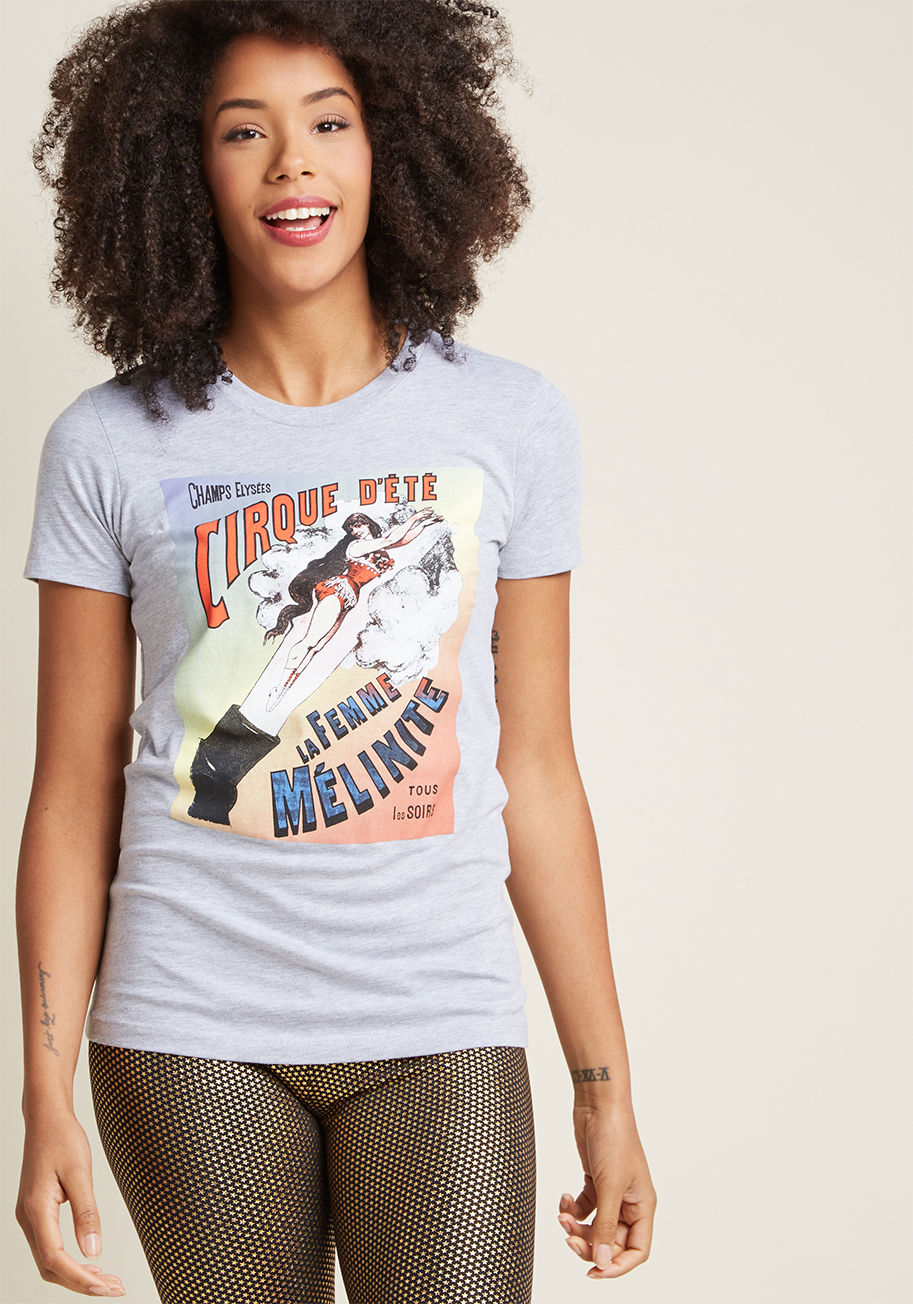 La Femme Melinte - Dive right into your day with the needed zeal this grey graphic tee provides! A ModCloth exclusive, this cotton-blended offering touts a vintage-inspired entertainment poster featuring a woman