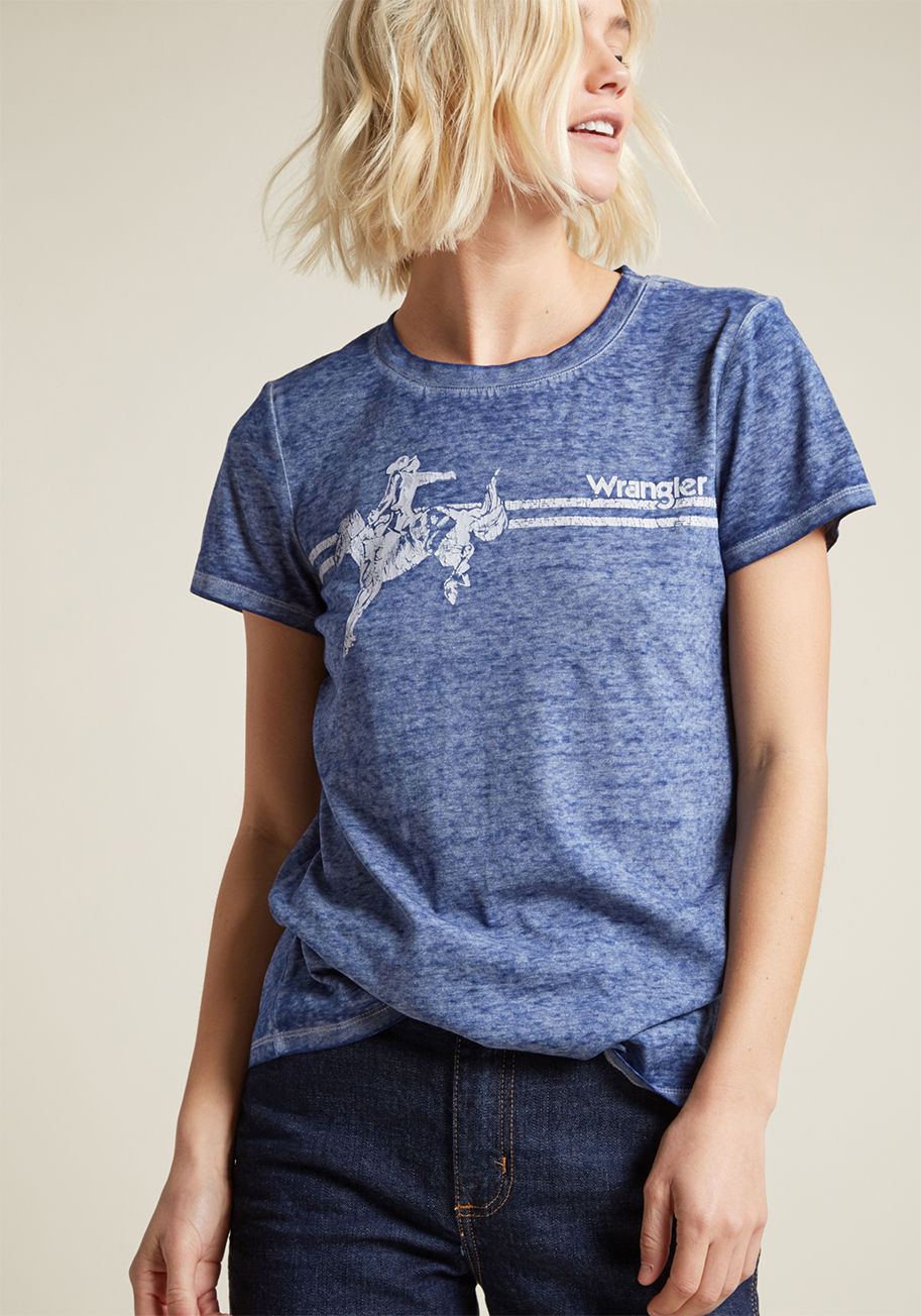 LMCK78B - You're always down for a good joke and a great graphic tee - this navy blue top can help with one of those efforts, anyhow! Created as a part of our ModCloth-exclusive collaboration with Wrangler, this burnout T-shirt touts a distressed white screen print