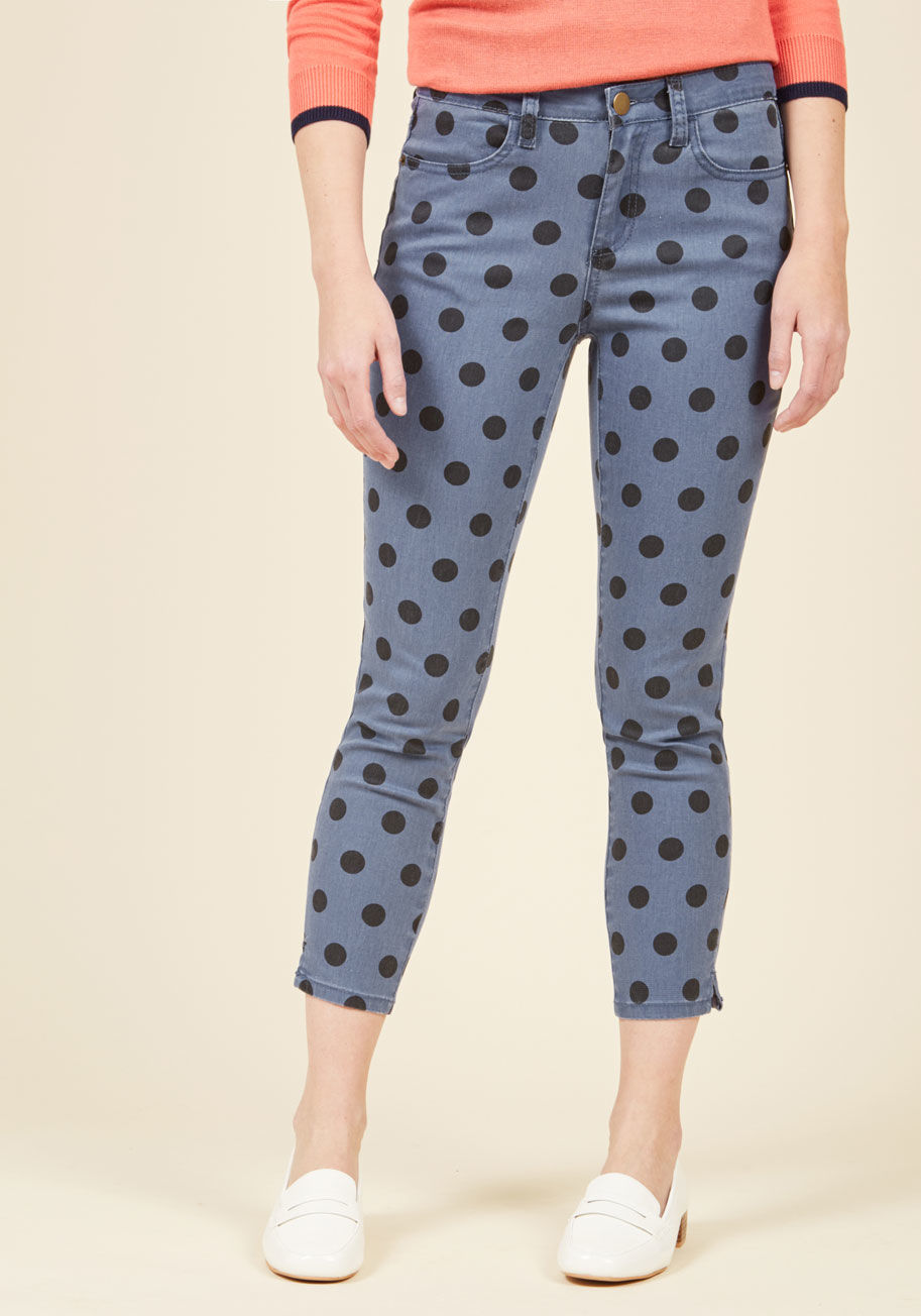 MCB1129A - An early-morning start isn't always easy, but the thought of outfitting these navy skinnies gets you out of bed right quick! Upon styling the cropped, black-dotted silhouette of this cotton-twill pair from our ModCloth namesake label, you're out the door 