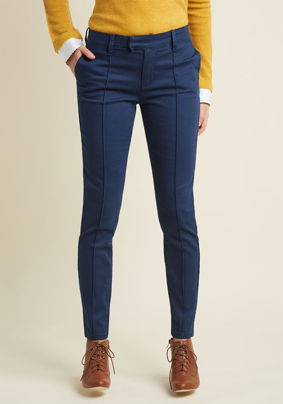 MCB1198 - Yes, these navy blue trousers from our ModCloth namesake label are a perfect pick for the office, but that's not all! Observing the classic, relaxed cut of this pocketed pair, you recognize their design as optimal for date night, Sunday brunch, and beyond