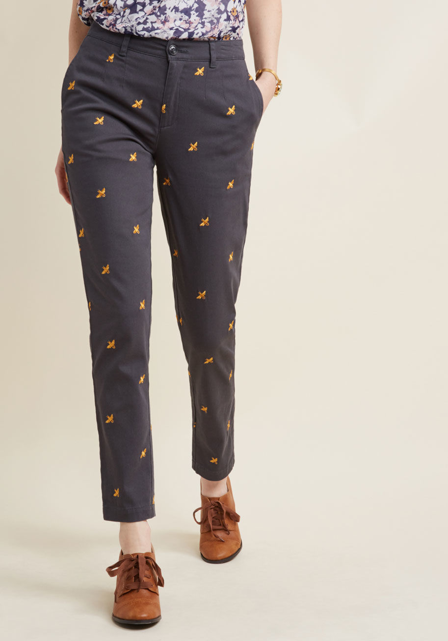 MCB1386A - Buzzing around for an ensemble so epic it'll be remembered aeons from its debut? These charcoal trousers from our ModCloth namesake label should do the trick! Made from stretch-cotton twill, these pocketed bottoms are embroidered with petite goldenrod bum