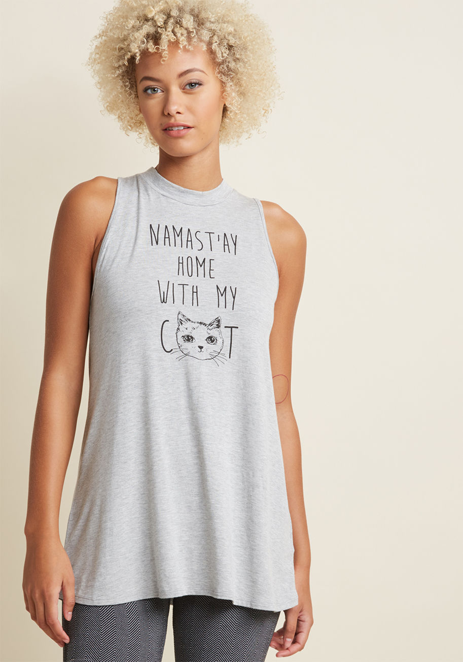 MDT1047K - The punny graphic on this jersey knit tunic represents all your innermost thoughts. Rather than hitting the town, you're totally down to chill at home with your four-pawed bestie, rocking the swingy silhouette and high neckline of this quirky ModCloth exc