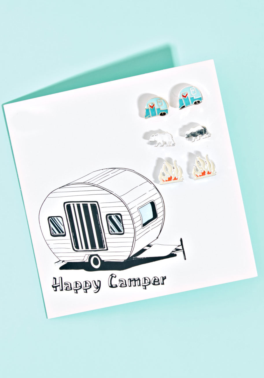 ModCloth - Camping Champion Earring Set