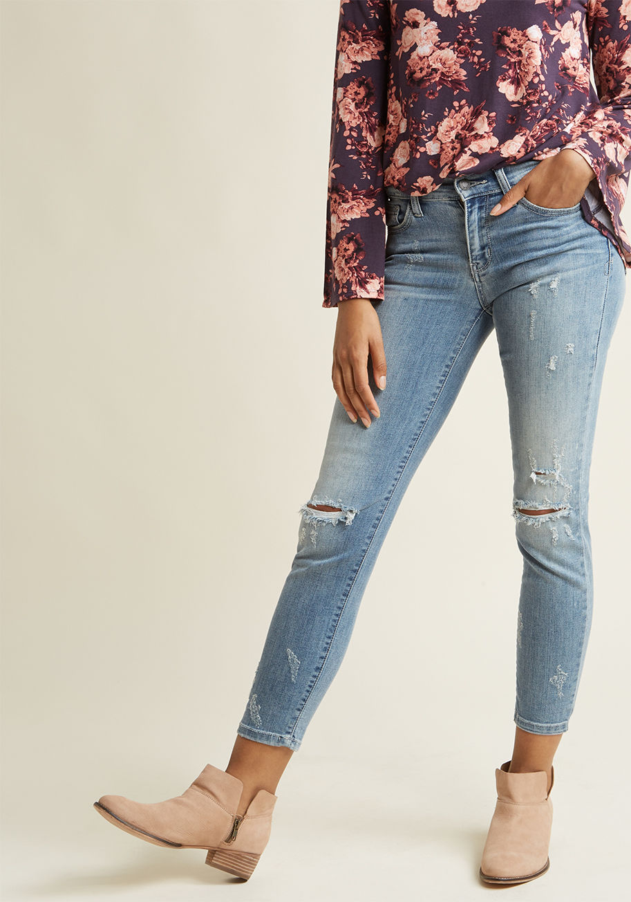 ModCloth - Completely at Ease Cropped Skinny Jeans