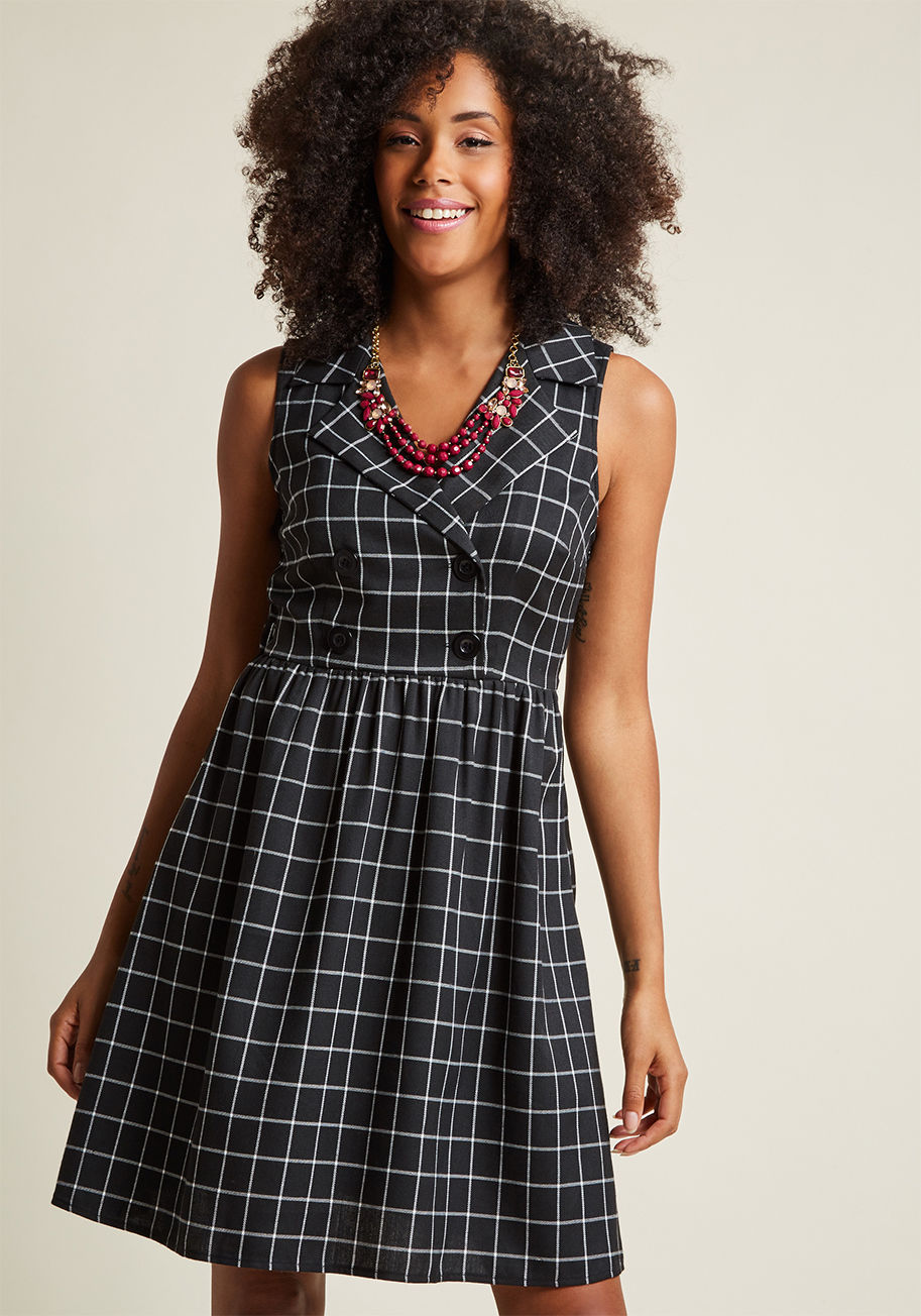 ModCloth - Double-Breasted Sleeveless Shirt Dress