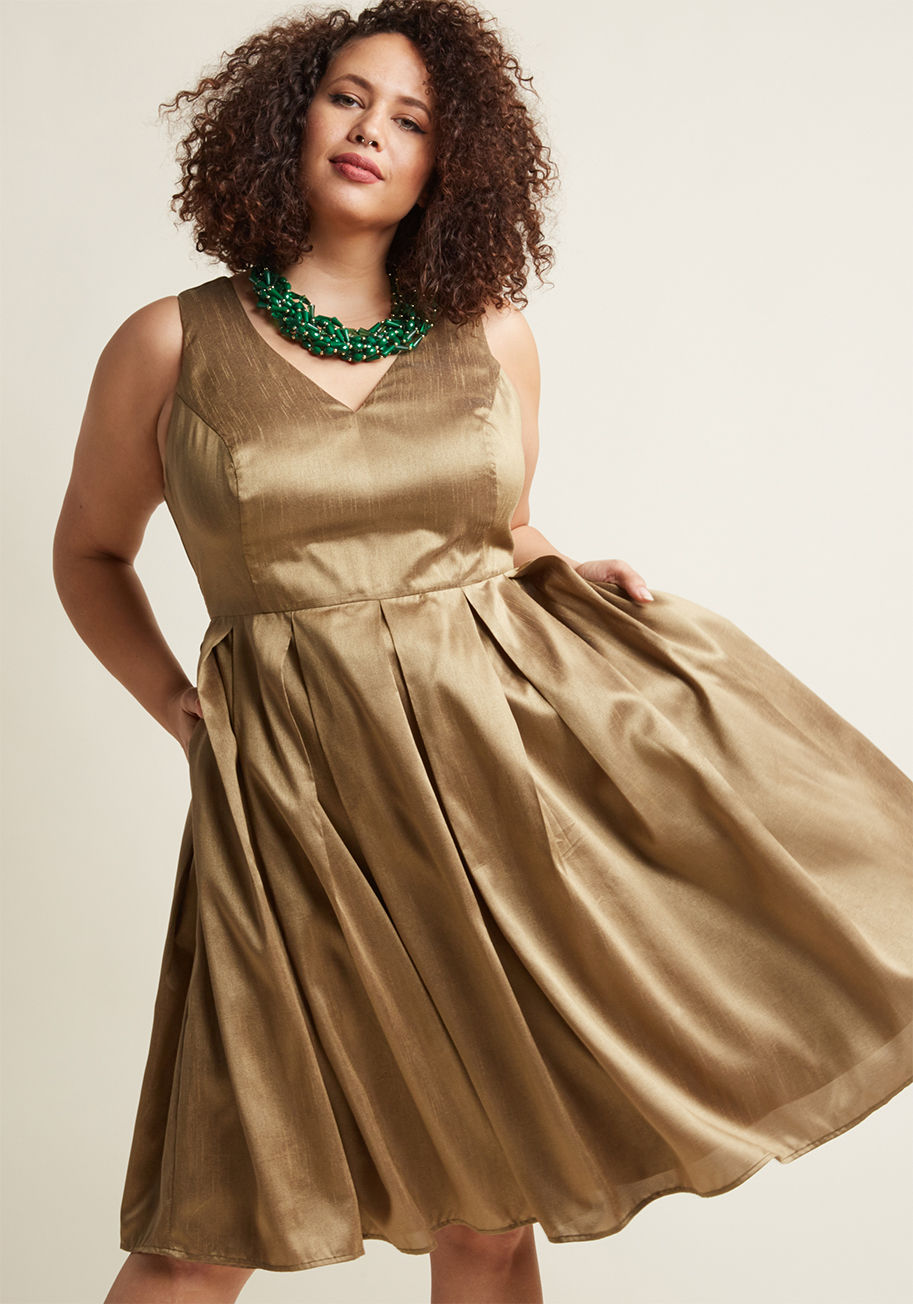 ModCloth - Fancy Pleated Midi Dress