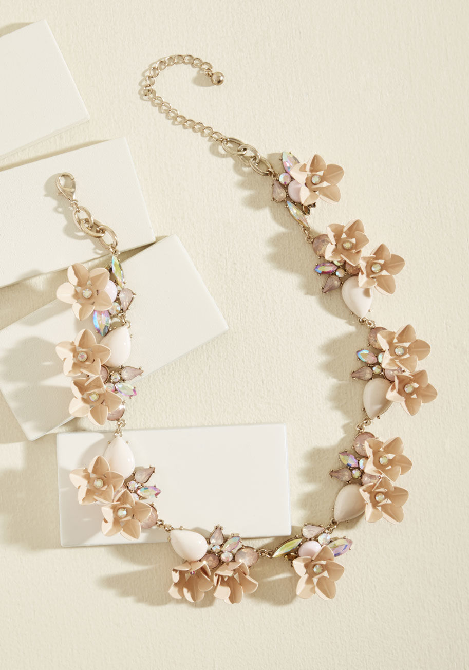 ModCloth - Known by Name Statement Necklace