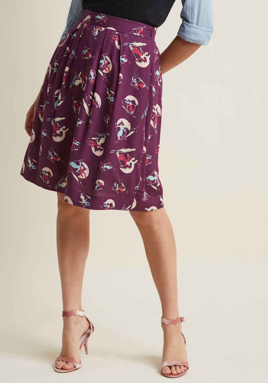 RSS-0204VR - You may not be able to travel back to the eras you admire, but you can channel them via this purple skirt from Emily and Fin! The hard-to-find British eagerly offers up this woven midi, complete with pockets, pleats, and a quirky print of some sassy ladie