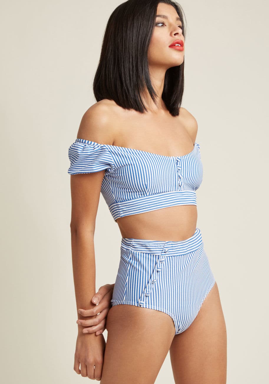 YMS301CS - When life gives you sand, a salty breeze, and sunshine, you jump into this seersucker swimsuit bottom and soak it all up! Saluting to pinup panache with its high-waisted cut and decoratively buttoned sides, this blue-and-white High Dive by ModCloth bottom