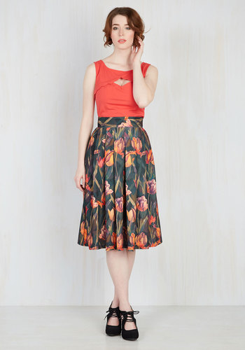 Worth A Thousand Fleurs Midi Skirt by Smashed Lemon